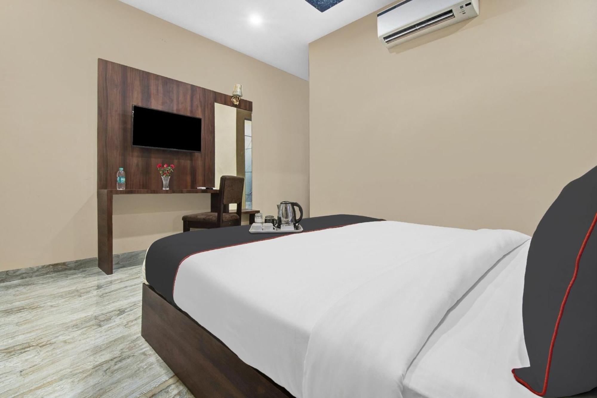 Hotel Ratan Palace By Select Dzsaipur Kültér fotó