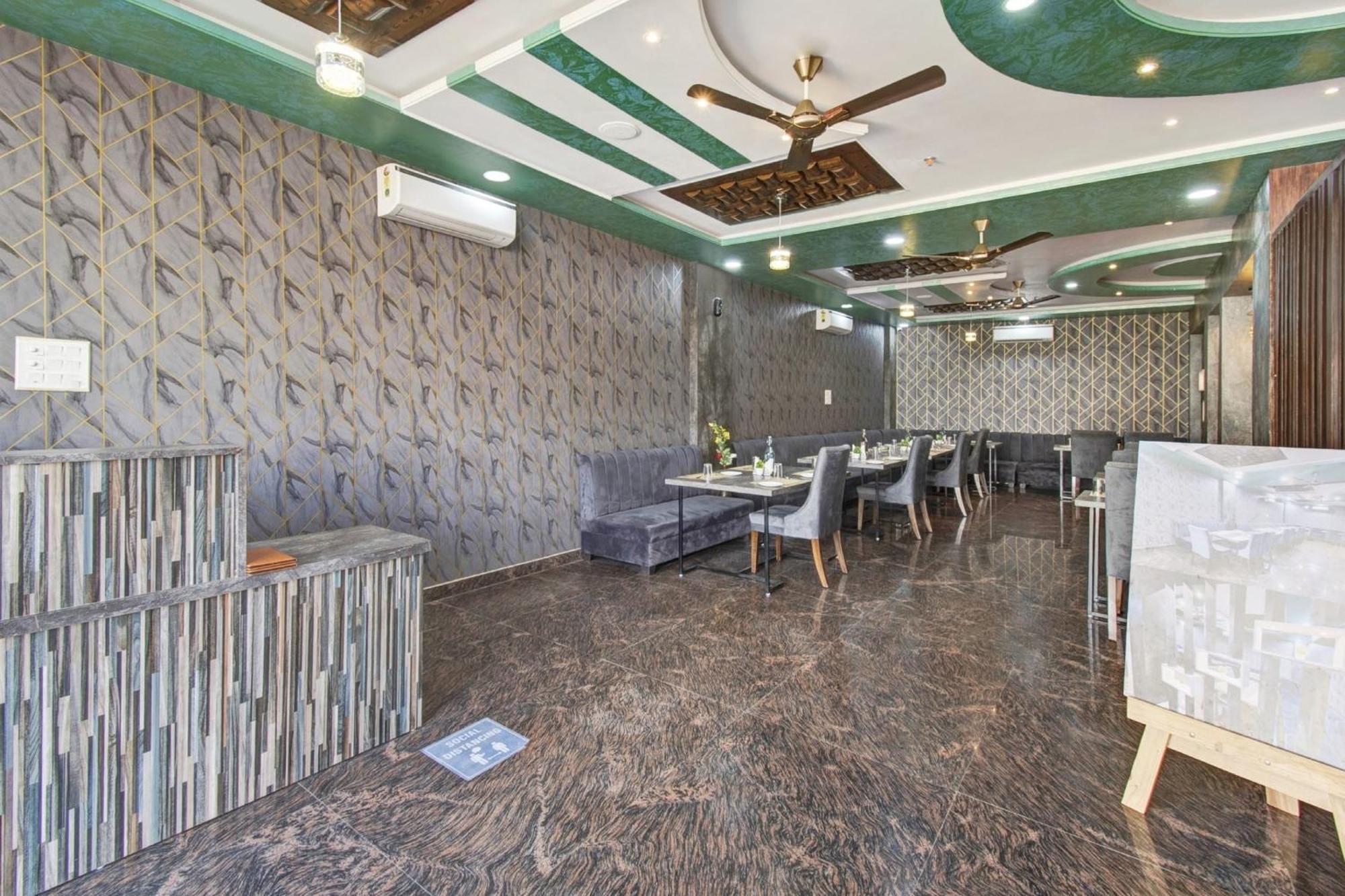 Hotel Ratan Palace By Select Dzsaipur Kültér fotó
